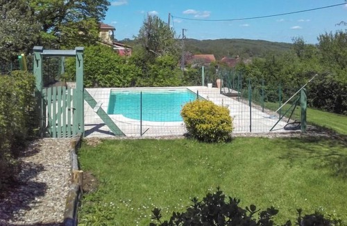 Saint-Amand-de-Coly House | Vacation home Maison Rouge (AMA202) in Saint Amand-de-Coly - 6 persons, 3 bedrooms