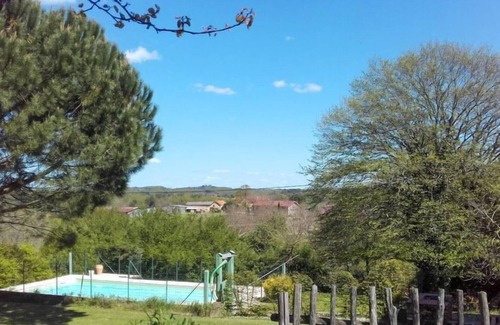 Saint-Amand-de-Coly House | Vacation home Maison Rouge (AMA202) in Saint Amand-de-Coly - 6 persons, 3 bedrooms