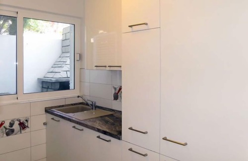 Rovanjska House | Vacation home Željana (SRD332) in Starigrad-Paklenica - 5 persons, 2 bedrooms