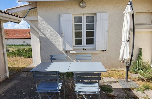 Vendays-Montalivet House | Vacation home 50 meters from the ocean