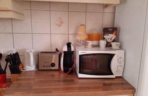 Montreux Apartment | Vacation home 1 minut lake, with parking pay per reservation