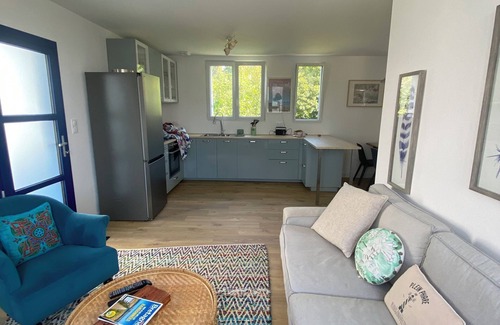 Plougonvelin House | Vacation home 2 min walk from Trez Hir beach - comfort, calm & ocean