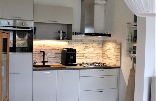 Brouwershaven House | Vacation home (80sqm), quiet location, Grevelingermeer (5 min. walk), garden/terrace