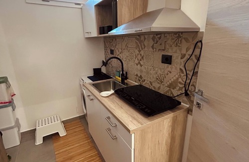 Brucoli House | Vacation home a stone's throw from the sea. Ideal for families, couples and groups of friends