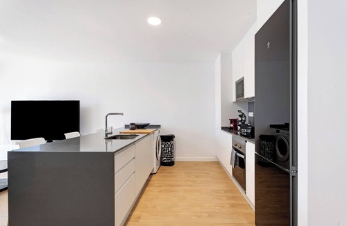 Los Gavilanes House | Vacation Home 'Abades Southern Paradise' with Mountain View, Shared Pool and Private Terrace