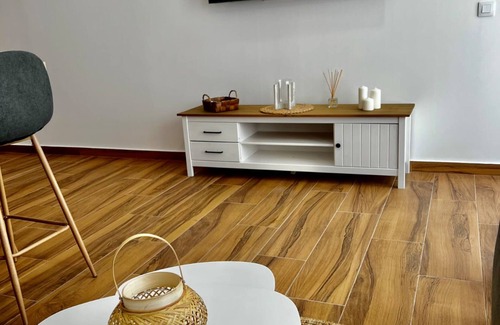 Armenime Apartment | Vacation Home "Amber L5" with Sea View & Wi-Fi