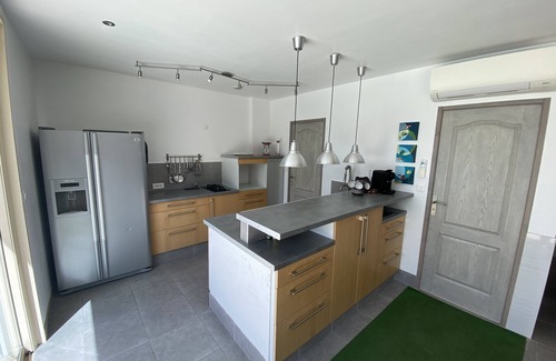 Ausson House | Vacation home at the foot of the Pyrenees.