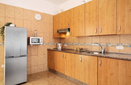Las Arenas Apartment | Vacation Home "Atico Las Arenas" with Sea View, Private Terrace & Wi-Fi