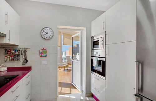 Arico House | Vacation Home 'Casa del Pescador Planta Baja' near Beach with Terrace & Wi-Fi