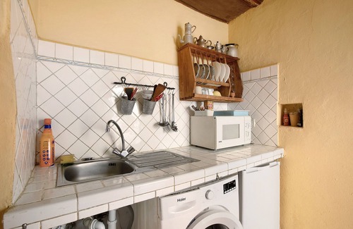 Fasnia House | Vacation Home 'Casa Rural Madre Nieves' with Sea View, Private Terrace and Wi-Fi