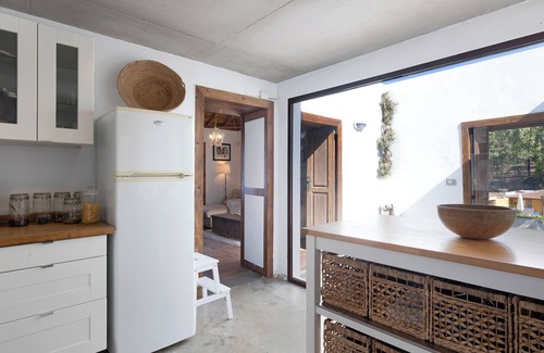 Puntagorda House | Vacation Home "Centenary Canarian Country House" with Sea View, Private Terrace & Wi-Fi