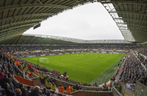 Margam House | Vacation home Cilybebyll in Swansea - 5 persons, 3 bedrooms