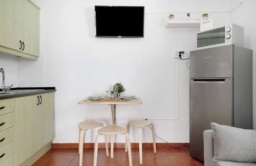 Soo Apartment | Vacation Home Diego with Sea View, Garden & Wi-Fi