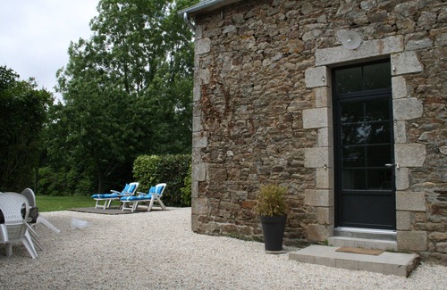 Lanvallay House | Vacation home dinan
