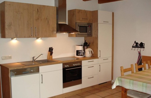 Flesten House | Vacation home Eifelblick 26, 2x shower/WC - Eifelferienhaus Miro - Flesten