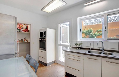 Puerto de la Cruz House | Vacation Home 'Casa Los Cipreses' with Sea View, Terraces and Wi-Fi