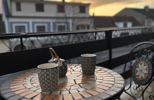 Gols Villa | Vacation home for 22 people on Lake Neusiedl - free W-LAN, barbecue, garden