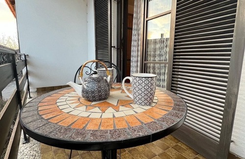 Gols Villa | Vacation home for 22 people on Lake Neusiedl - free W-LAN, barbecue, garden