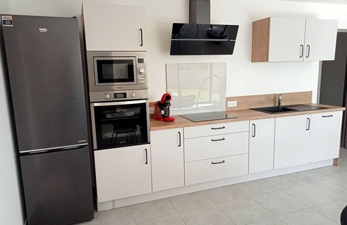 Boisset-et-Gaujac House | Vacation home in rural village