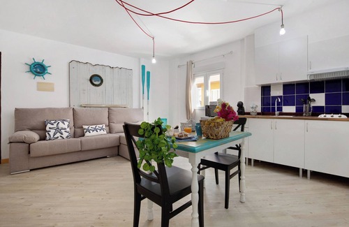 Gran Tarajal Apartment | Vacation Home 'Holidays Maxorata Relax' close to the Beach with Wi-Fi