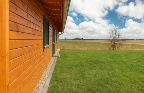 Kating House | Vacation home "Huus Uul" in Kating for up to 6 people