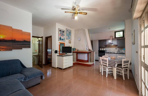 Punta Prosciutto House | Vacation Home 'Villa Susy' near Sea with Private Garden & Wi-Fi