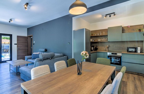 Novi Vinodolski House | Vacation home Kal by Interhome