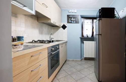 Diano d'Alba Apartment | Vacation Home King Cit