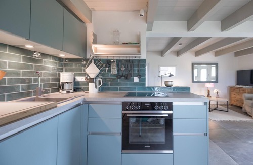 Simonsberg House | Vacation home Kleine Reetdachkate in Simonsberg for up to 4 people