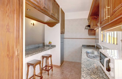 Buzanada House | Vacation Home 'Las Gavias I' with Sea View, Private Terrace & Wi-Fi