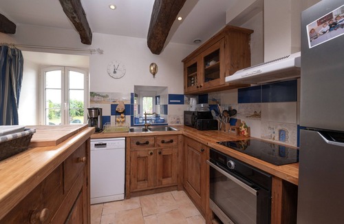 Surzur House | Vacation Home "Le Cosquer Sur Zur" with Private Terrace & Private Garden