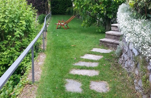 Brunate Apartment | VACATION HOME LE VIOLETTE