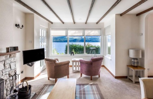 Lewiston House | Vacation home Ness Side in Drumnadrochit - 2 persons, 1 bedrooms