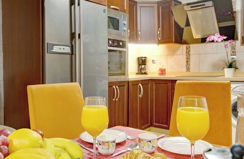 Aguimes Villa | Vacation Home "Roque Aguayro" with Sea View, Pool & Wi-Fi