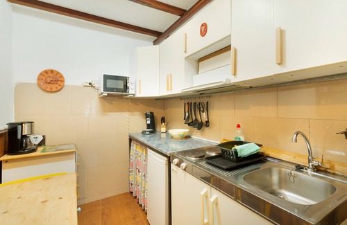 Telde House | Vacation Home 'San Francisco 1' with Mountain View, Private Terrace and Wi-Fi