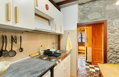 Telde House | Vacation Home 'San Francisco 1' with Mountain View, Private Terrace and Wi-Fi