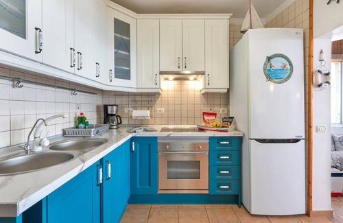 Guimar House | Vacation Home 'Seaside House' with Sea View, Private Pool and Wi-Fi