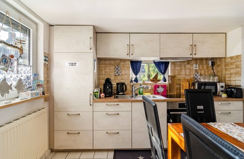 Rysum House | Vacation Home 'Segelboot' with Garden, BBQ & Wi-Fi