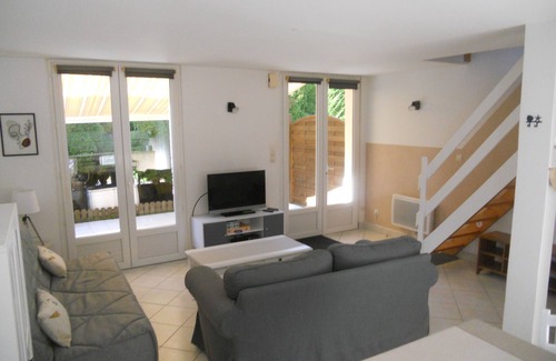 Damgan House | Vacation home south brittany -DAMGAN-200m beach and fishing, WIFI fiber.