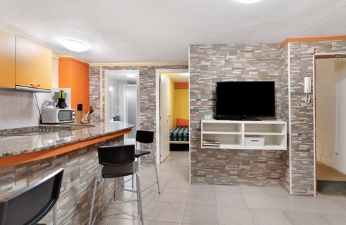 Pozo Izquierda House | Vacation Home "Sweet Home Pozo Izquierdo 2" with Sea View, Private Balcony & Wi-Fi