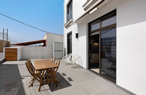 Los Llanos Apartment | Vacation Home "Urban Park Aloe" with Sea View, Terrace & Wi-Fi