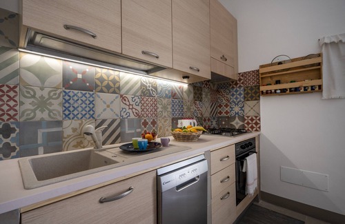 Torre Canne House | Vacation Home "Verso Sud, Torre Canne" with Sea View, Private Terrace & Wi-Fi