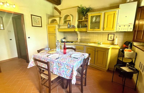 Le Piazze Apartment | Vacation Home VILLAGE POGGIO ROSSO in the heart of Tuscany!