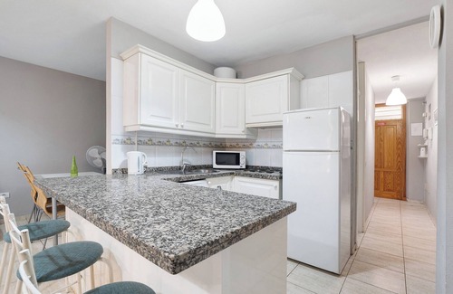 Las Caletillas House | Vacation Home "Vivienda Vacacional Atlántida" with 2 Shared Pools, 2 Private Terraces & Wi-Fi