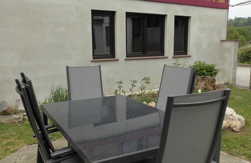 Dessighofen Apartment | Vacation in Nassau Nature Park