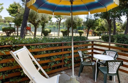 Casal Borsetti House | Vacation park Fantastico Bungalow Lake for 8 persons