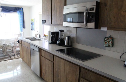 Coquina Key Villa | Vacation Rental Home With All Comfort - Pool, Spa, Screen & Waterfront