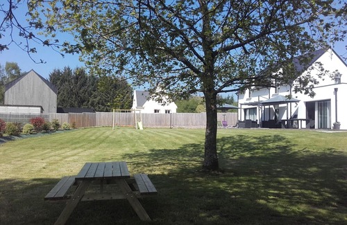 Guidel House | Vacation Rentals 11 people