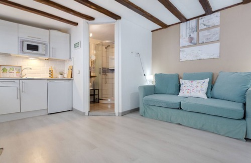 Icod el Alto Apartment | Vacation Studio 'Estudio La Maresia' with Sea View, Private Terrace and Wi-Fi