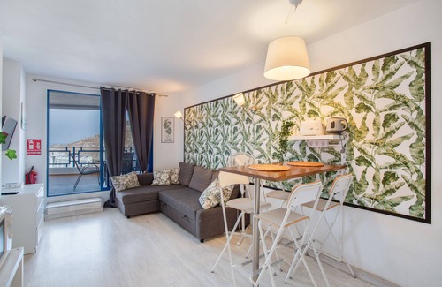 Taurito Apartment | Vacation 'Taurito's Sea Sunset View' with Sea View, Shared Pool and Wi-Fi